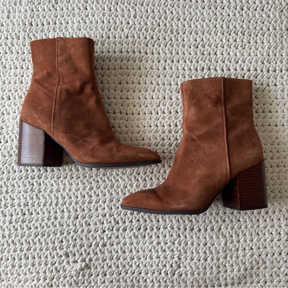 Vionic | Harper Bootie | Suede Leather | Size 10